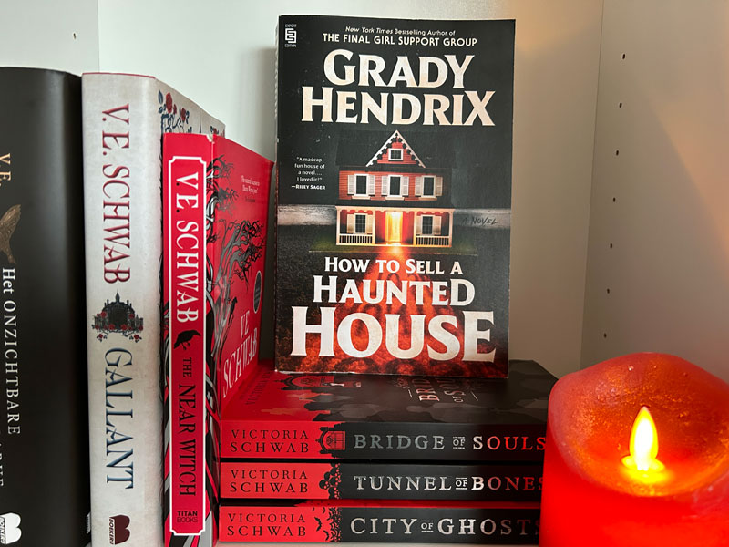 Grady Hendrix How to sell a haunted house.